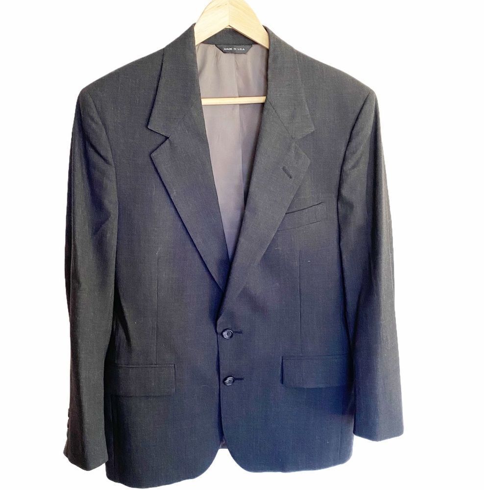 Alexander Julian Colours 2piece mens suit black dress jacket and pants 100% Wool